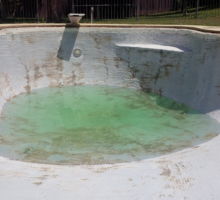 you-should-never-drain-your-pool Drain pool